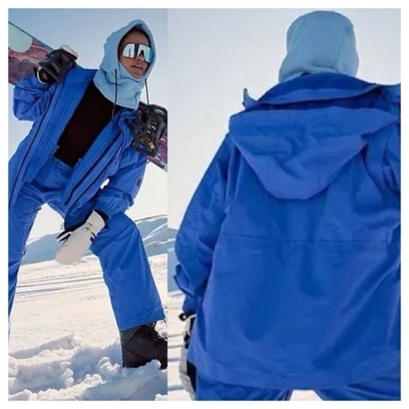 FP Movement Shred-It 5-in-1 Hooded Jacket in Sapphire, Size XS newer worn - Picture 3 of 13